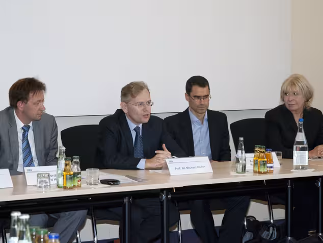 Pressekonferenz 2012